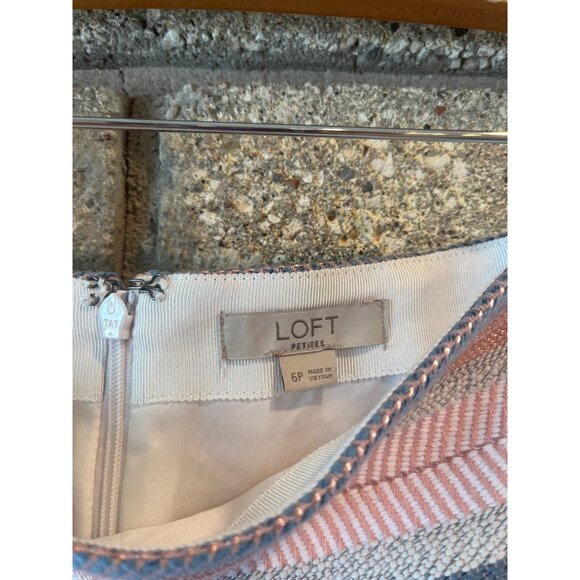 Striped Pastel Pink & Blue Loft Petite Skirt With Zipper Closure - Picture 3 of 5